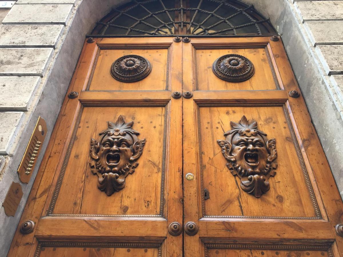 Residenza D'Epoca Palazzo Borghesi Acomodação com café da manhã Siena Exterior foto